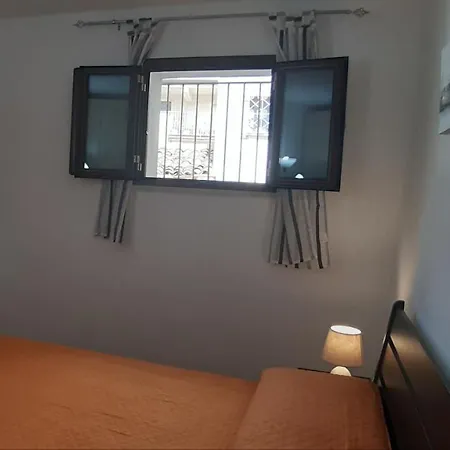 Stella Apartment *